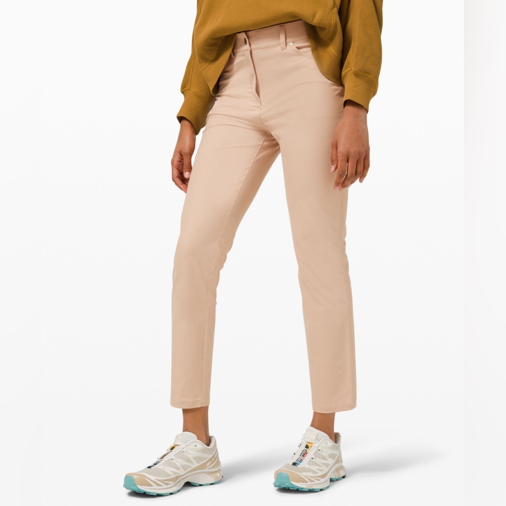 Lululemon City Sleek 5 Pocket 7/8 Pant - Size 8
